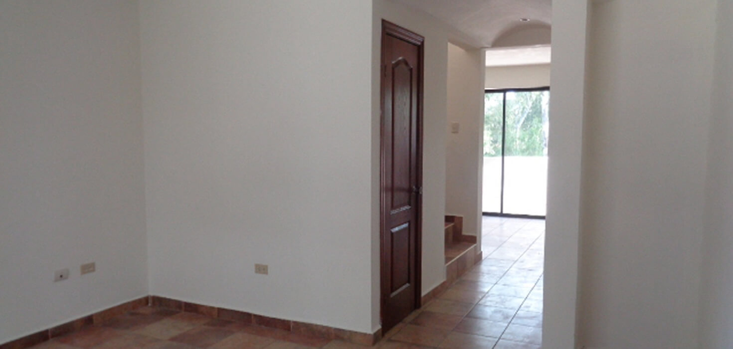 Venta de Casa ubicado en Residencial Villas del Valle lote 9, Valle de Angeles, Francisco Morazán, Honduras | Activo Eventual de Banco Atlántida